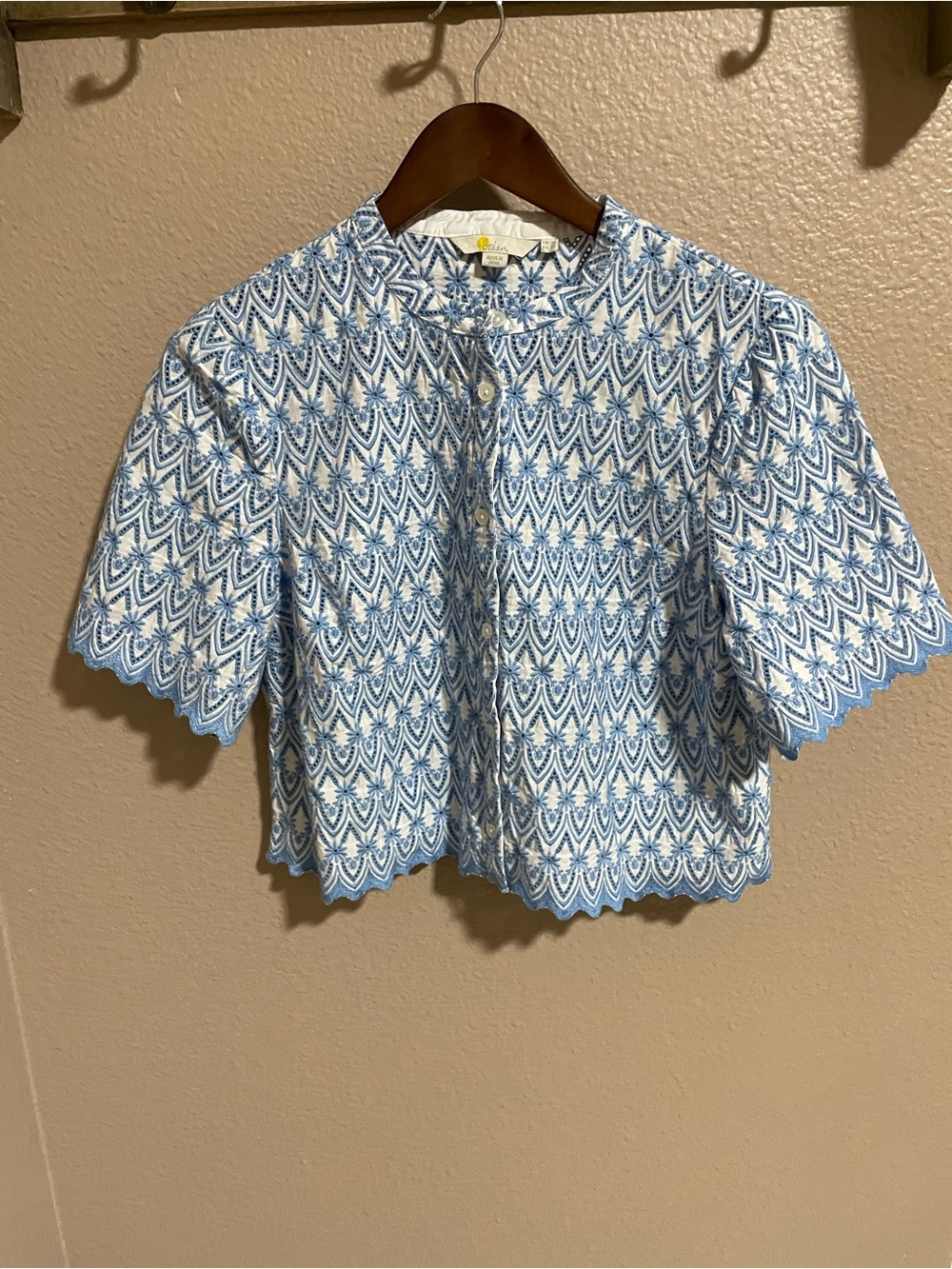 Boden Blue & White Scalloped Crochet Crop Top